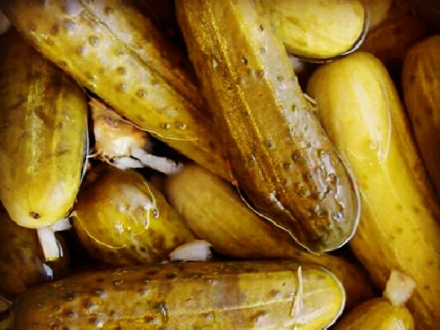 Half Sour Pickle - Click Image to Close